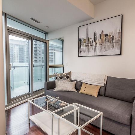 Aoc Suites - Two Bedroom Condo - City/Cn Tower View Toronto Exterior foto