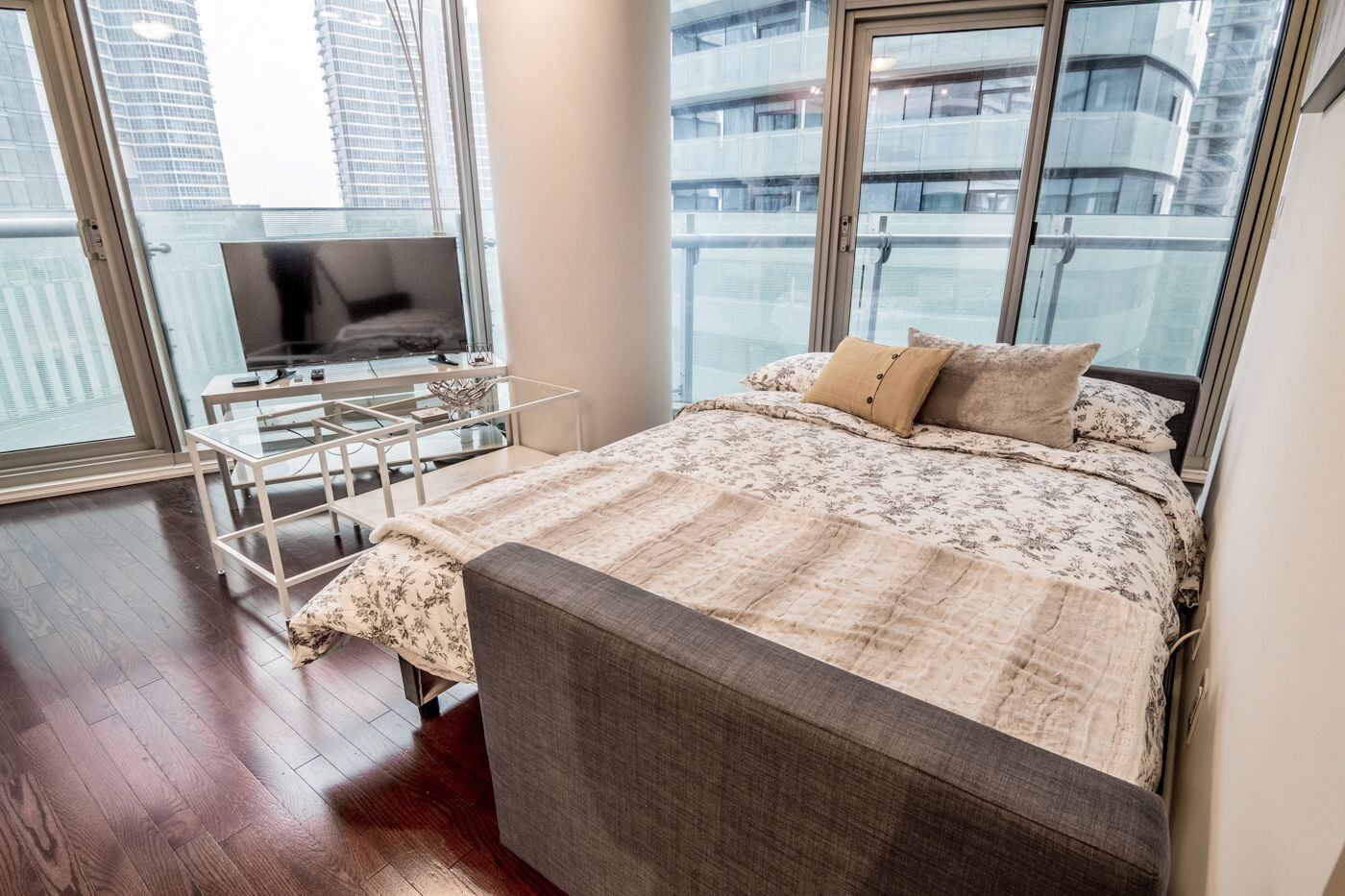 Aoc Suites - Two Bedroom Condo - City/Cn Tower View Toronto Exterior foto